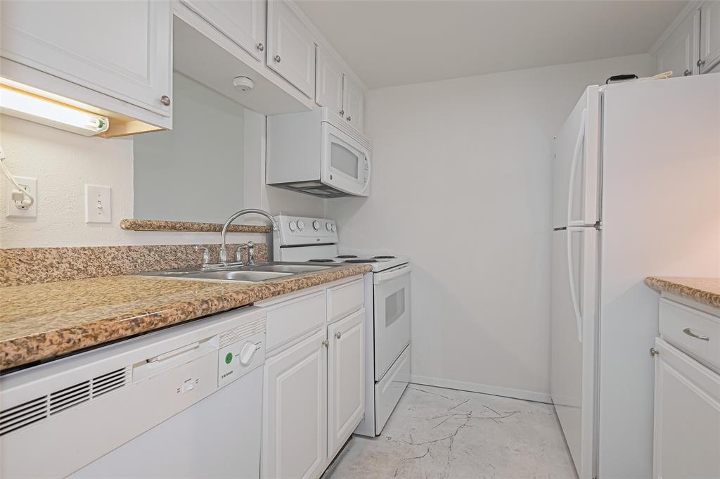 1715 NW Moritz Drive Dr #8, Houston, Texas image 8