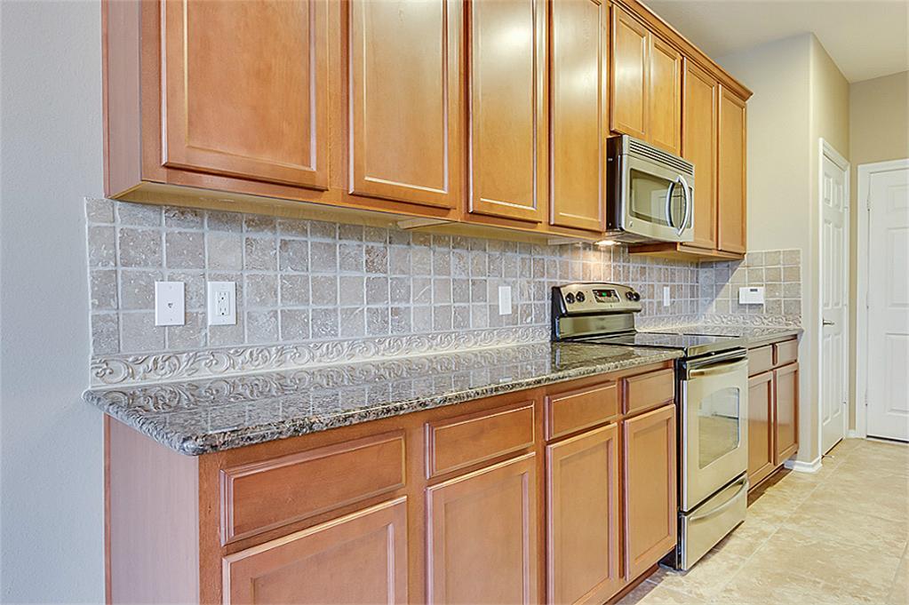 251 Bloomhill Place, The Woodlands, Texas image 11