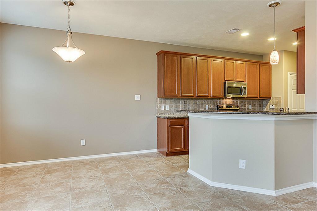 251 Bloomhill Place, The Woodlands, Texas image 9