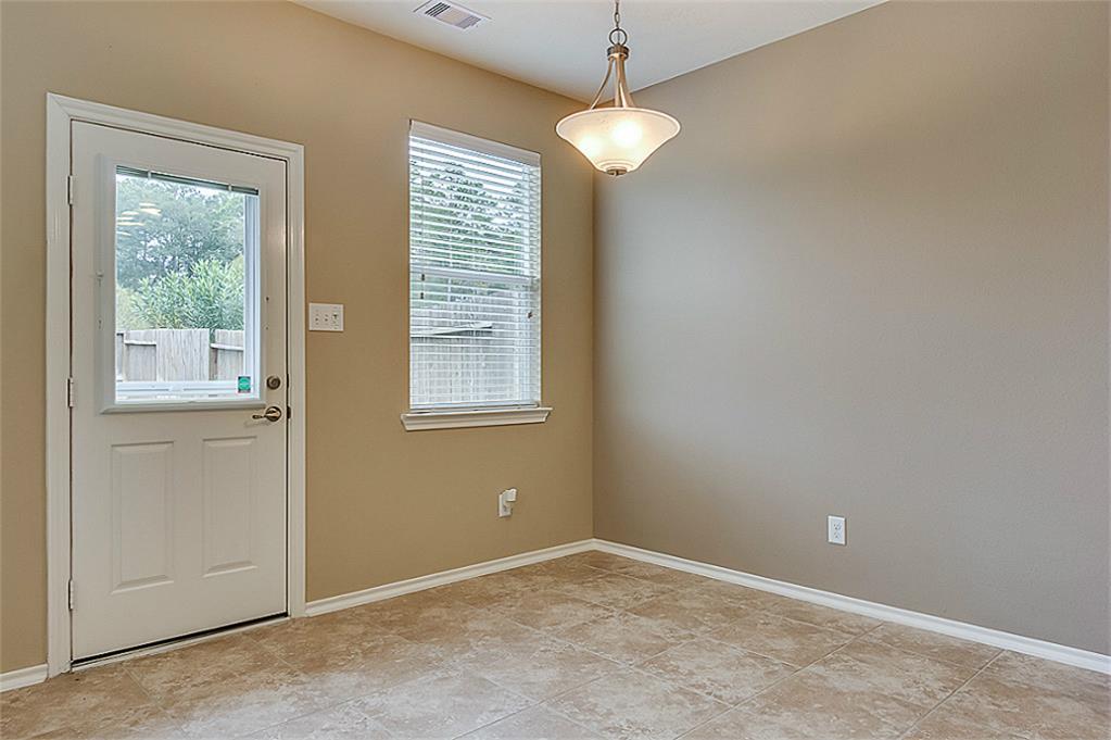 251 Bloomhill Place, The Woodlands, Texas image 14