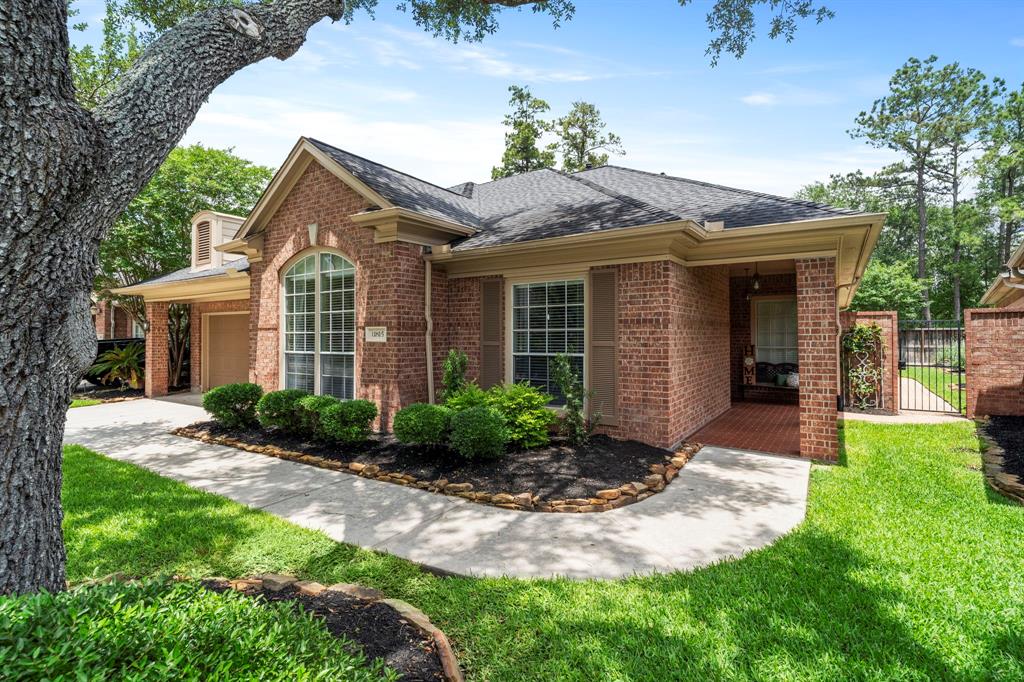 11815 Catrose Lane, Cypress, Texas image 2