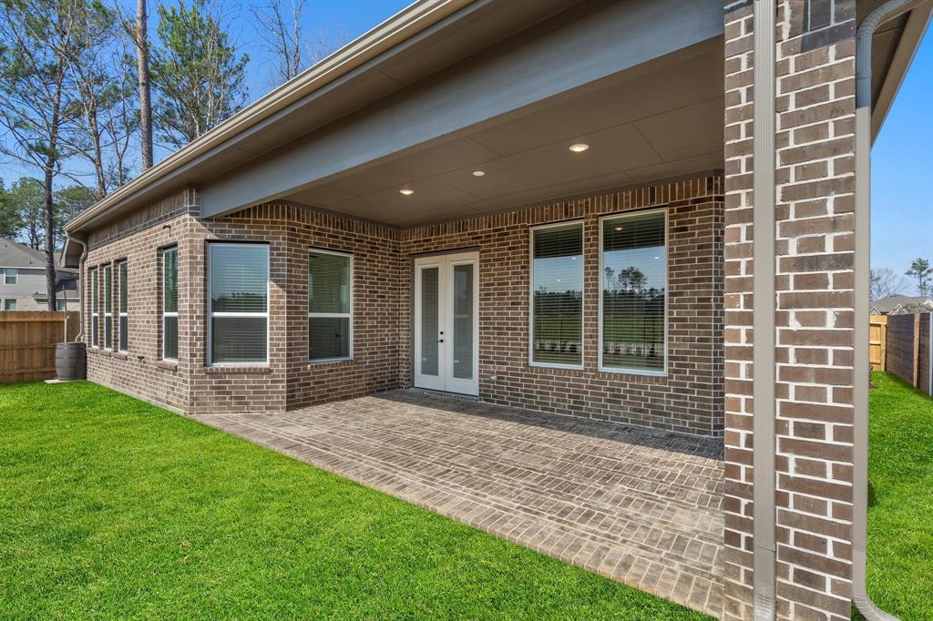 15516 Leopard Lily Lane, Conroe, Texas image 29