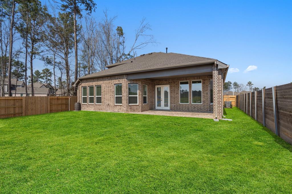 15516 Leopard Lily Lane, Conroe, Texas image 30
