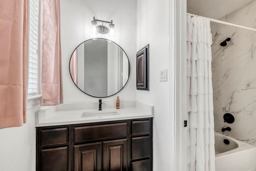 115 Kate Place Court, Montgomery, Texas image 10