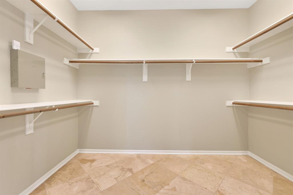 9710 Kinslowe Court, Houston, Texas image 25
