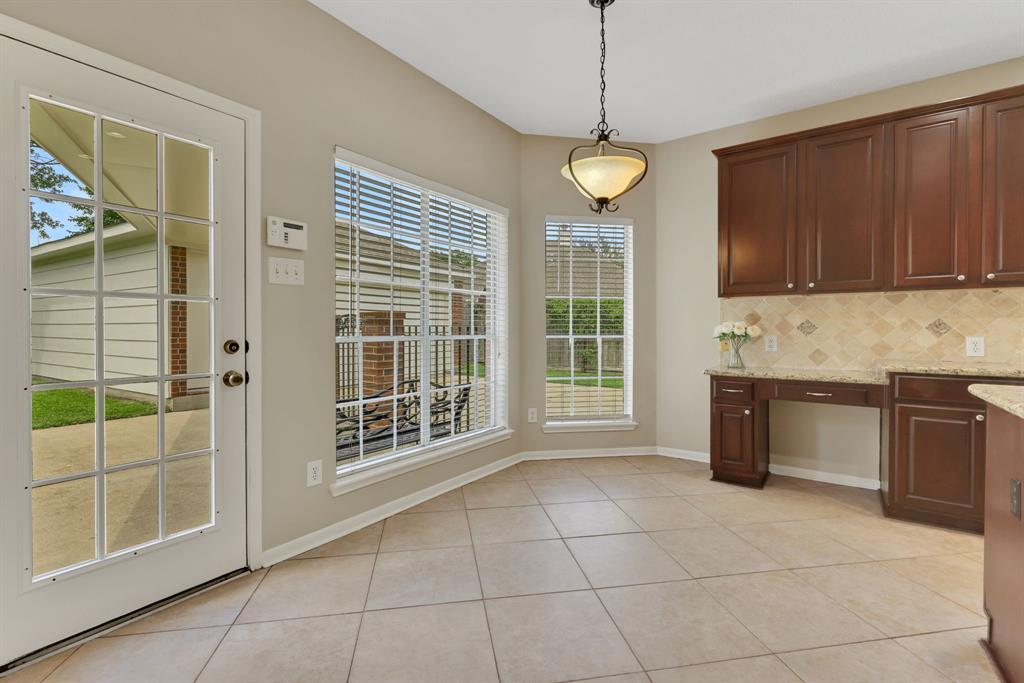 9710 Kinslowe Court, Houston, Texas image 16