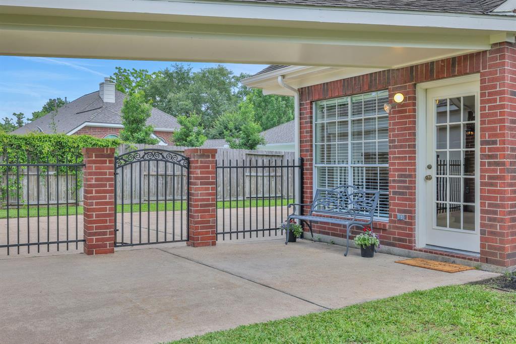 9710 Kinslowe Court, Houston, Texas image 47