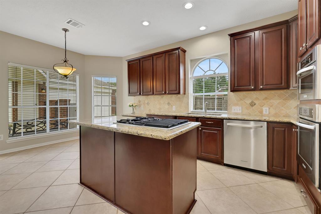 9710 Kinslowe Court, Houston, Texas image 13