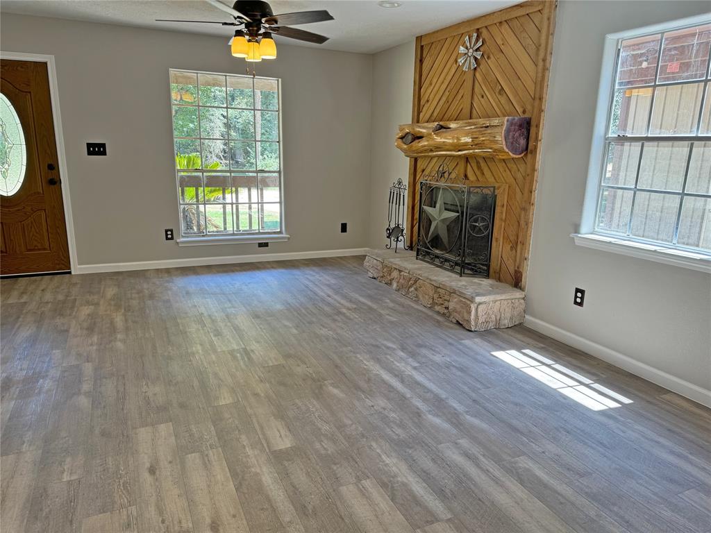 10 Walnut Loop, Shepherd, Texas image 11