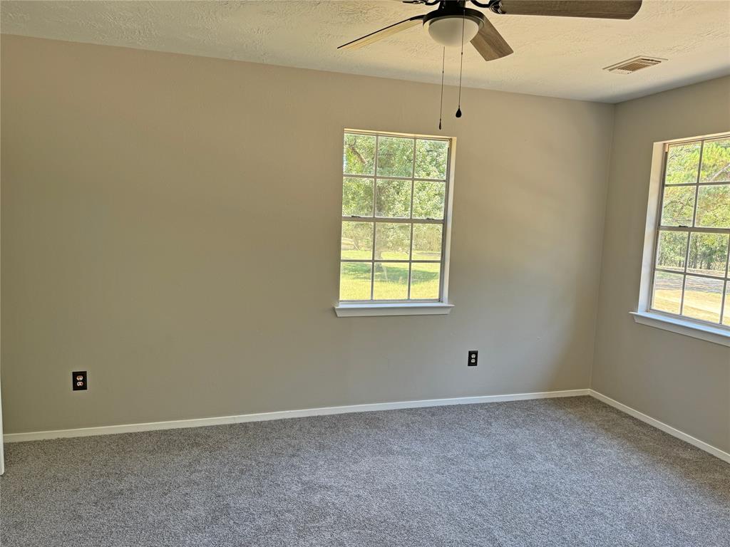 10 Walnut Loop, Shepherd, Texas image 18