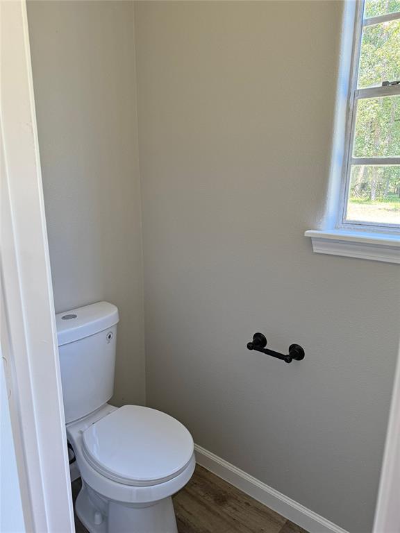 10 Walnut Loop, Shepherd, Texas image 37
