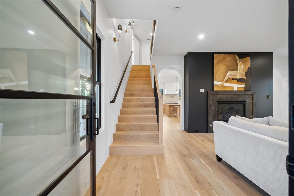 3111 Eastman Street