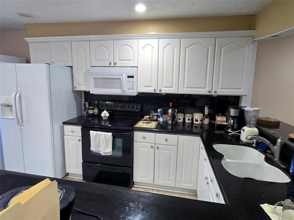 2503 Mccue Road #13, Houston, Texas image 4