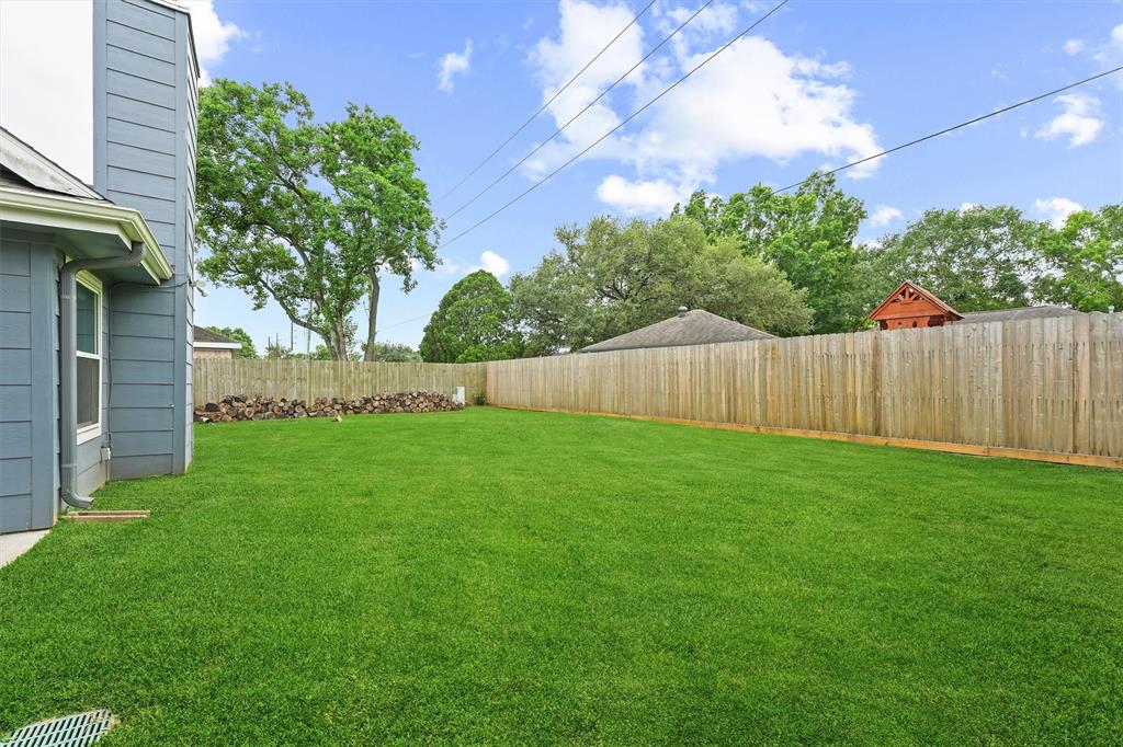 417 W Hillary Circle, Sugar Land, Texas image 25