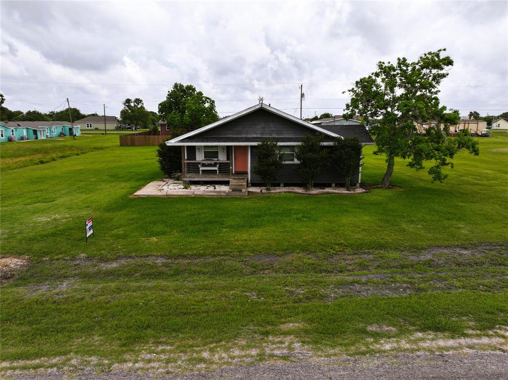1403 Bill Tindall Avenue, Seadrift, Texas image 7