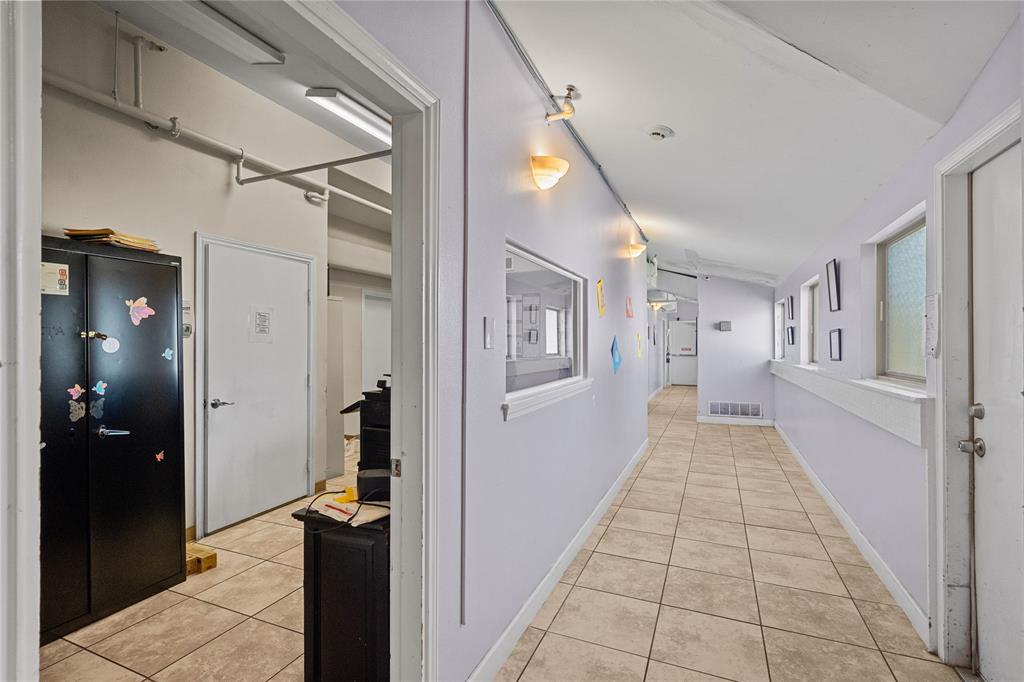 1111 32nd Street, Galveston, Texas image 19