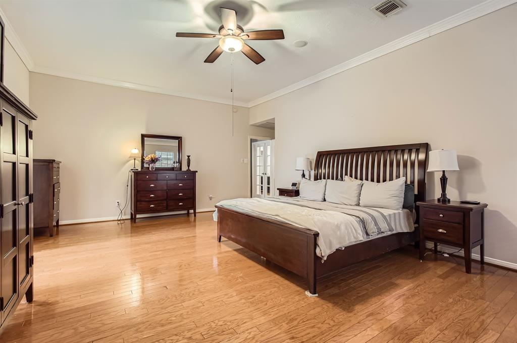 811 Piney Ridge Drive, Friendswood, Texas image 15