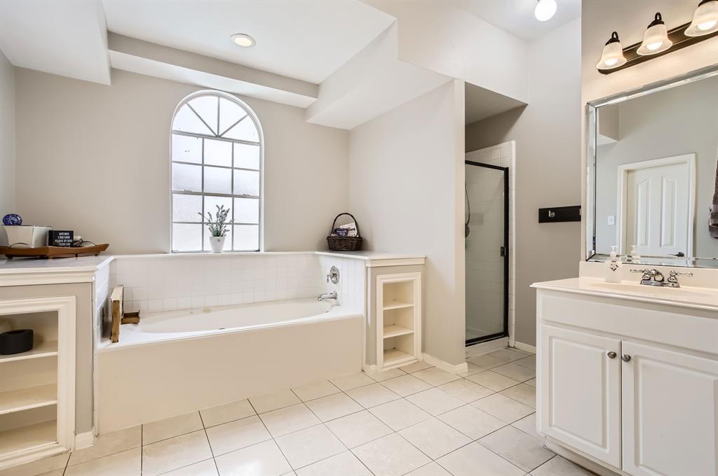 811 Piney Ridge Drive, Friendswood, Texas image 17