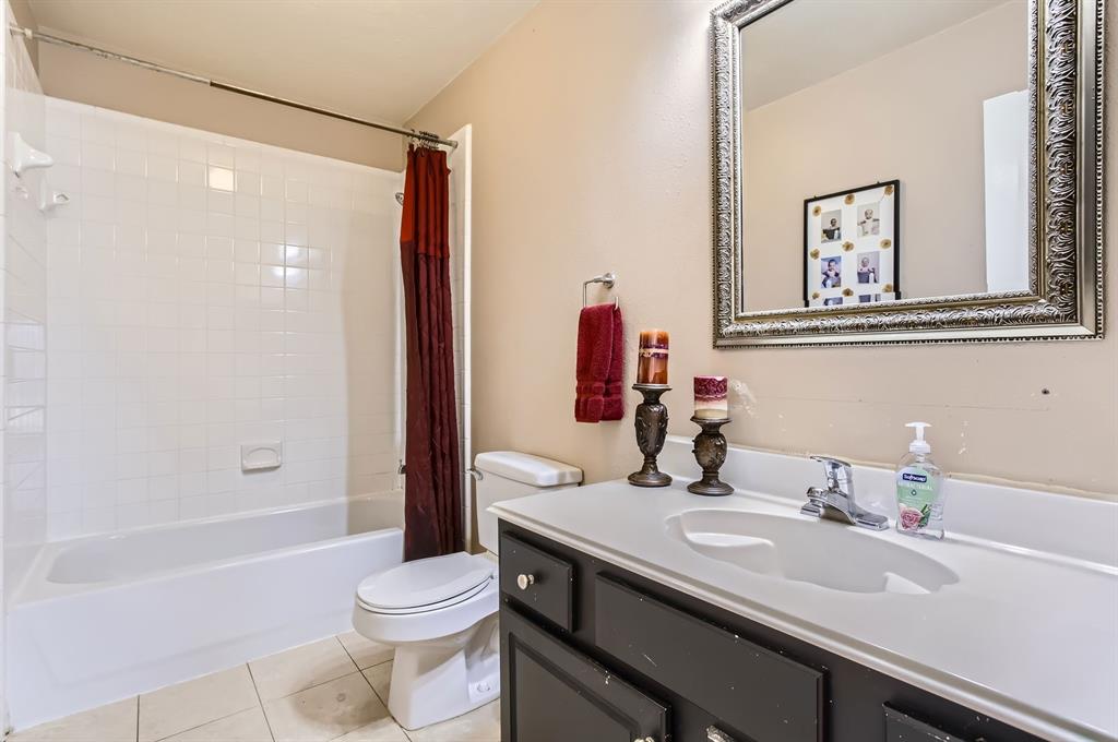 811 Piney Ridge Drive, Friendswood, Texas image 21