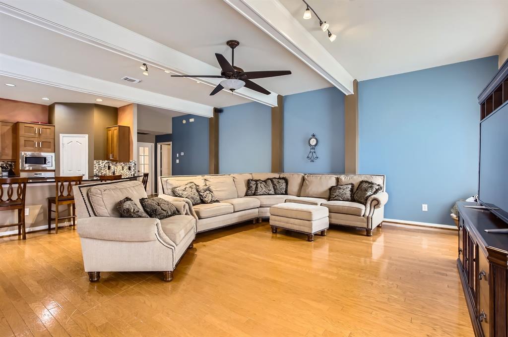 811 Piney Ridge Drive, Friendswood, Texas image 12