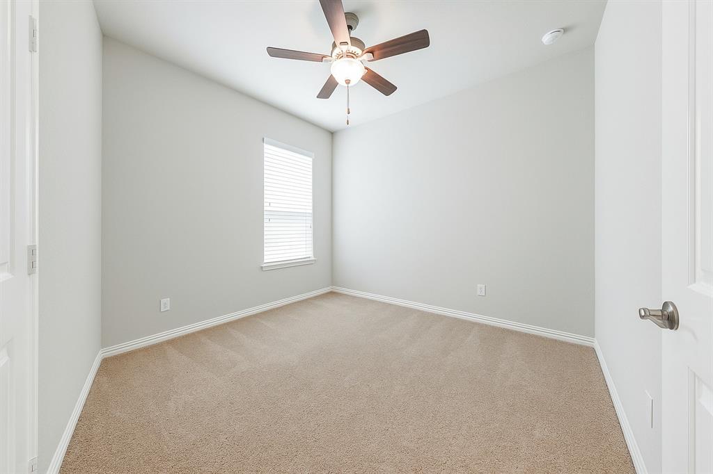 11 Floral Hills Lane, Fulshear, Texas image 15