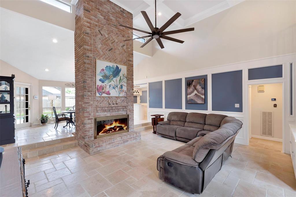 6510 Wimbledon Trail Road, Spring, Texas image 2