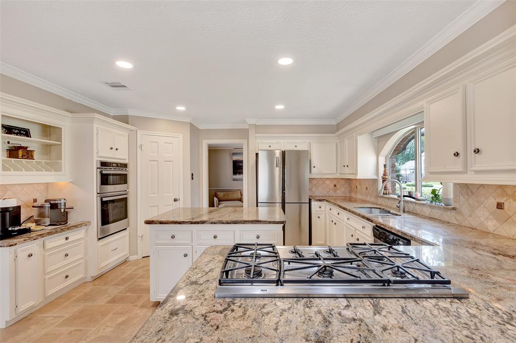 6510 Wimbledon Trail Road, Spring, Texas image 24
