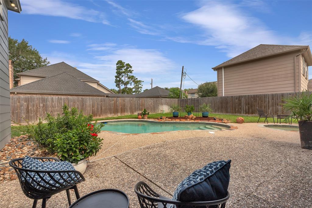 6510 Wimbledon Trail Road, Spring, Texas image 39