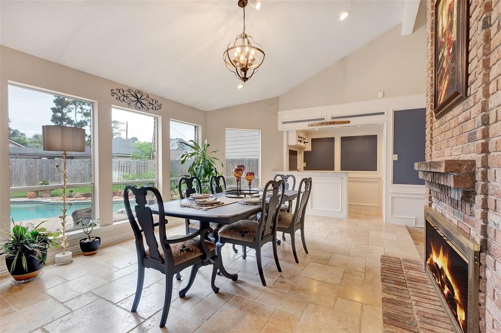 6510 Wimbledon Trail Road, Spring, Texas image 8
