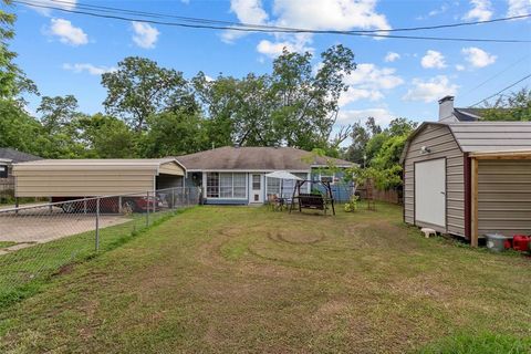 A home in Crockett