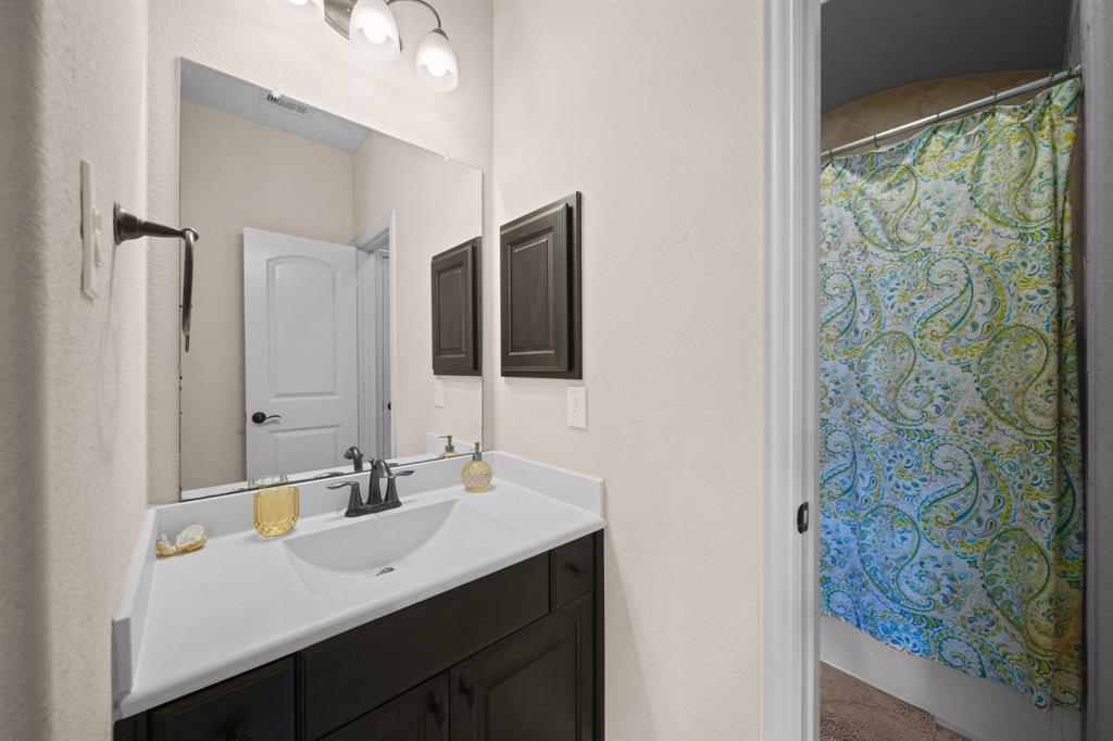 13622 Tangle Branch Drive, Tomball, Texas image 37