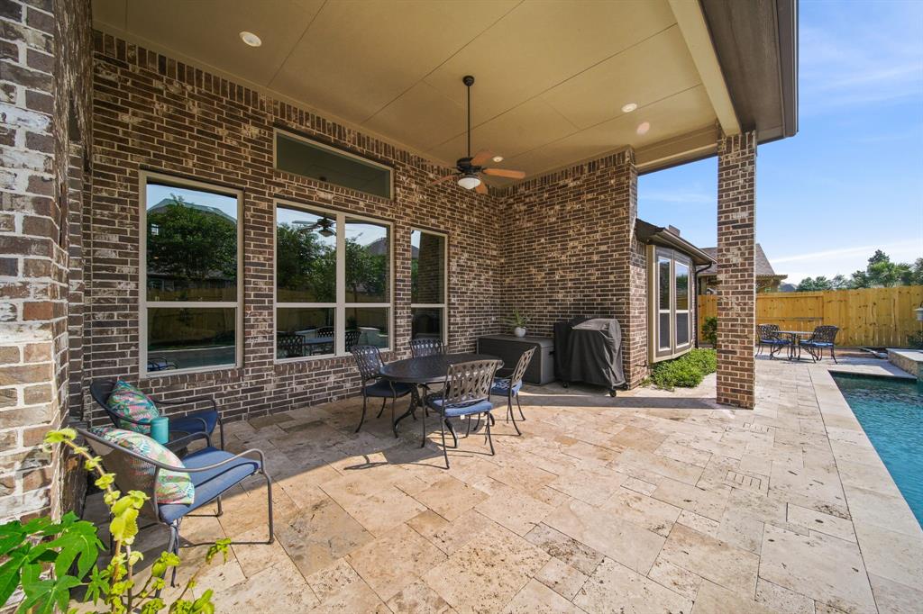 13622 Tangle Branch Drive, Tomball, Texas image 42
