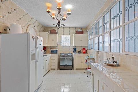 37750, Mexico, 4 Bedrooms Bedrooms, ,2 BathroomsBathrooms,Residential,Active,51545