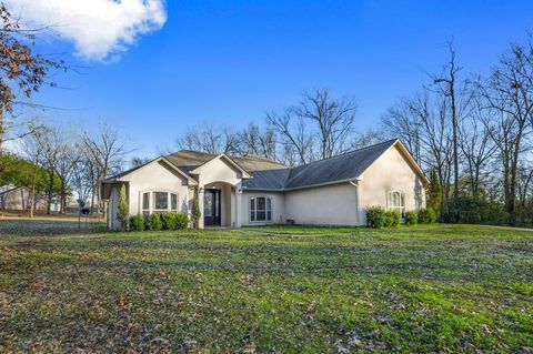 A home in Nacogdoches