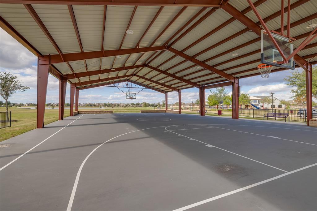 2423 Phantom Quartz Lane, Rosharon, Texas image 21