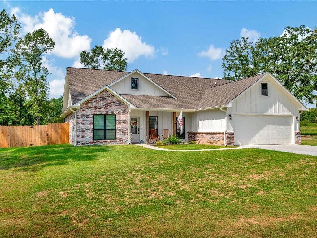 165 Canyon View Drive, Lufkin, Texas image 2