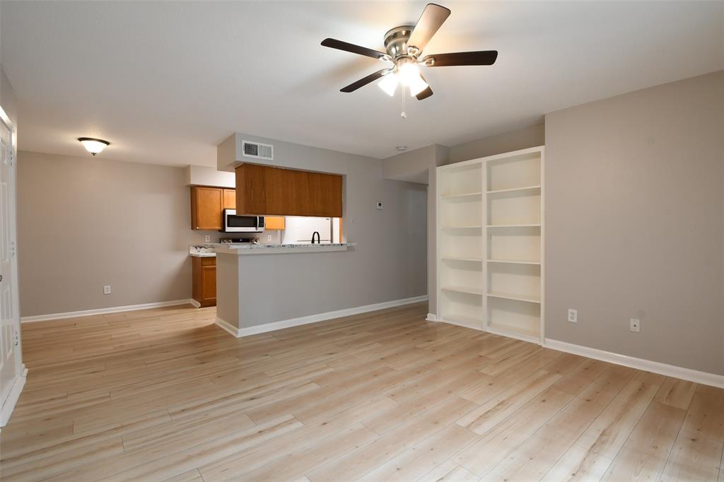 12955 Woodforest Boulevard 77