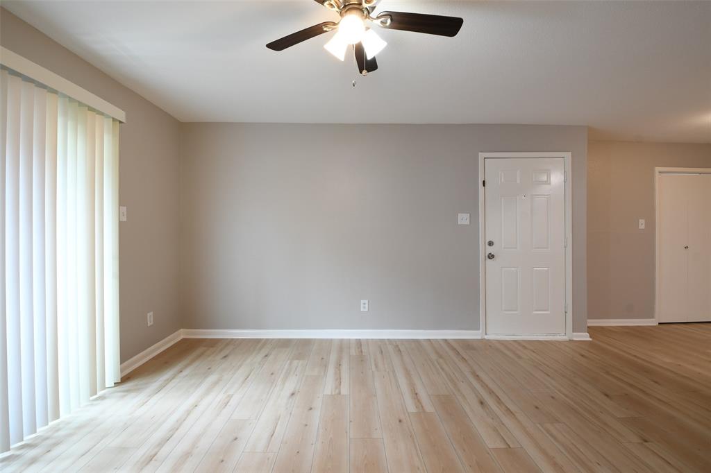 12955 Woodforest Boulevard 77