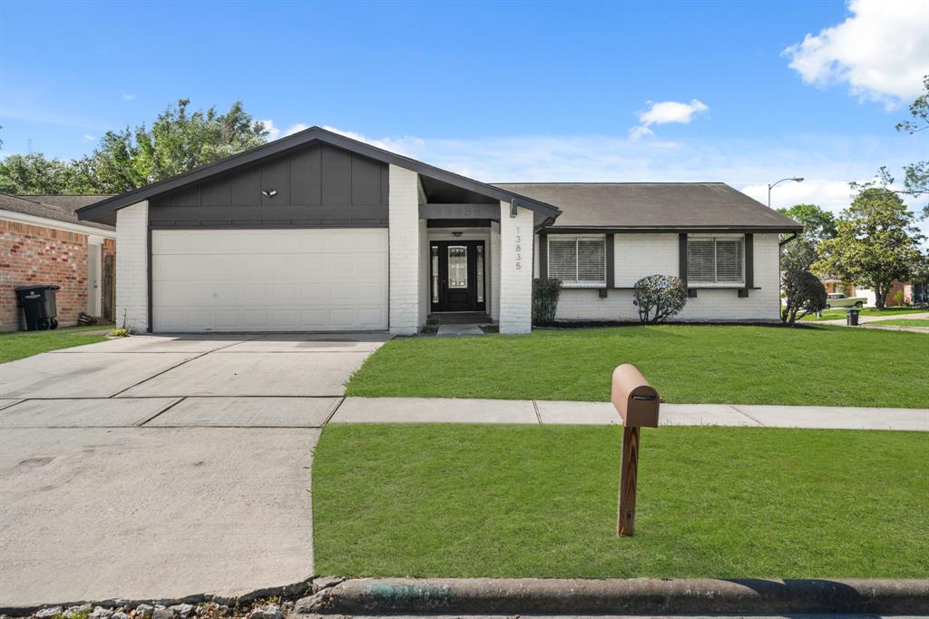 13835 Templar Lane, Sugar Land, Texas image 1