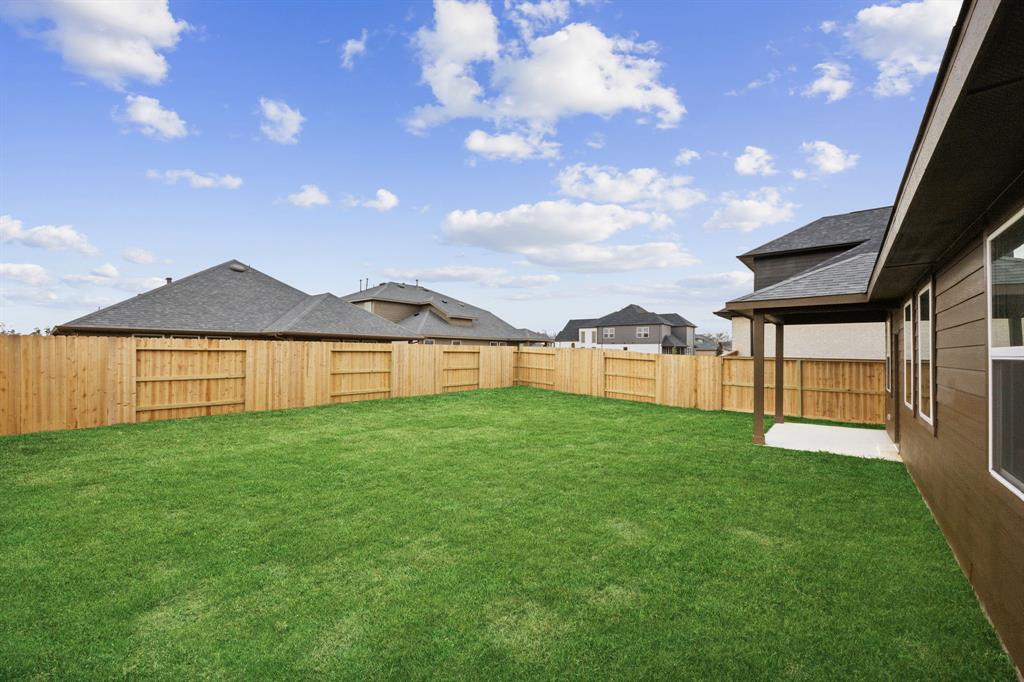 31232 Casanova Drive, Huffman, Texas image 14