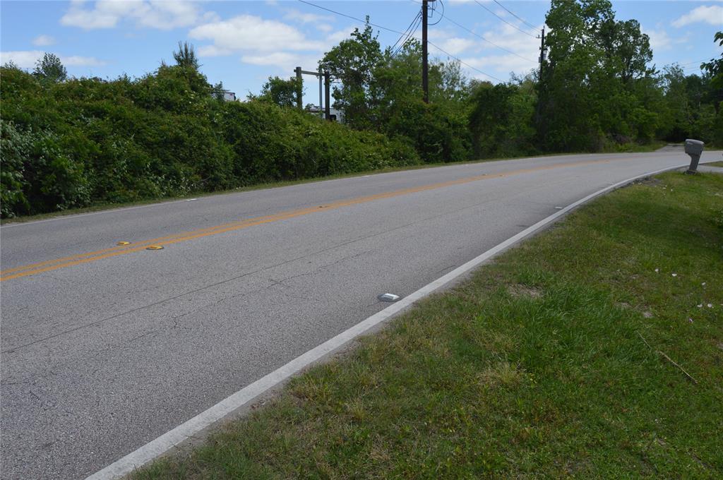 Red Bluff, Seabrook, Texas image 12