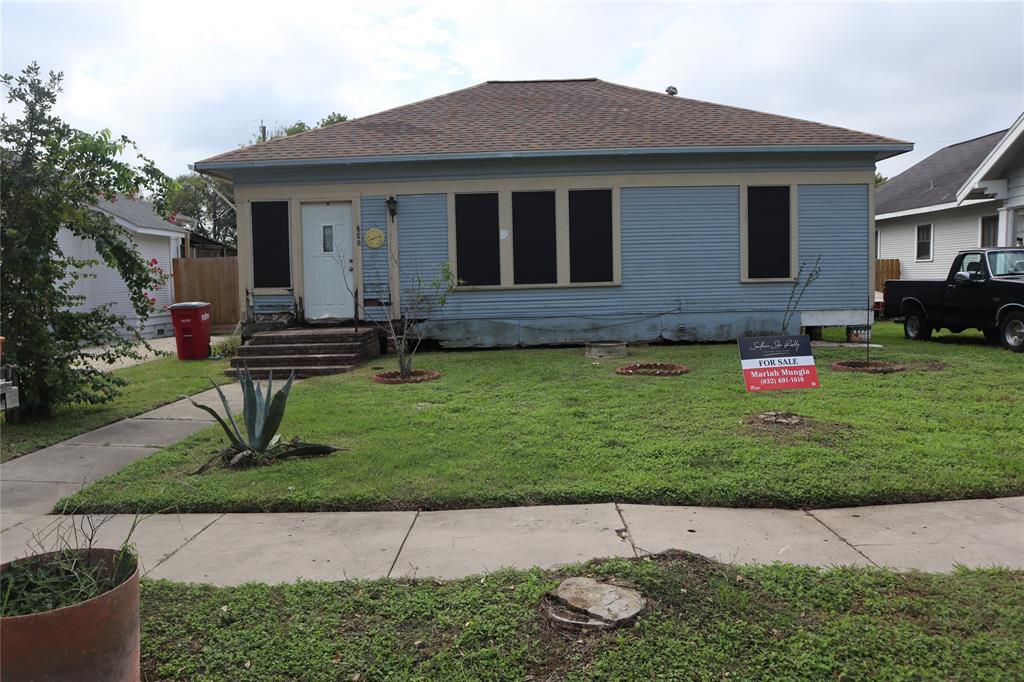 311 W 1st Street, Freeport, Texas image 2