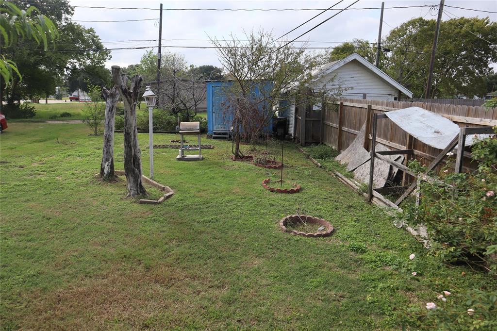 311 W 1st Street, Freeport, Texas image 15