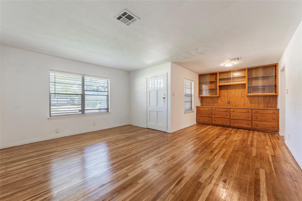 2910 John Street, La Marque, Texas image 4