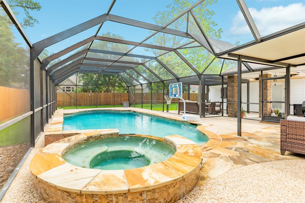 114 Arrowhead Drive