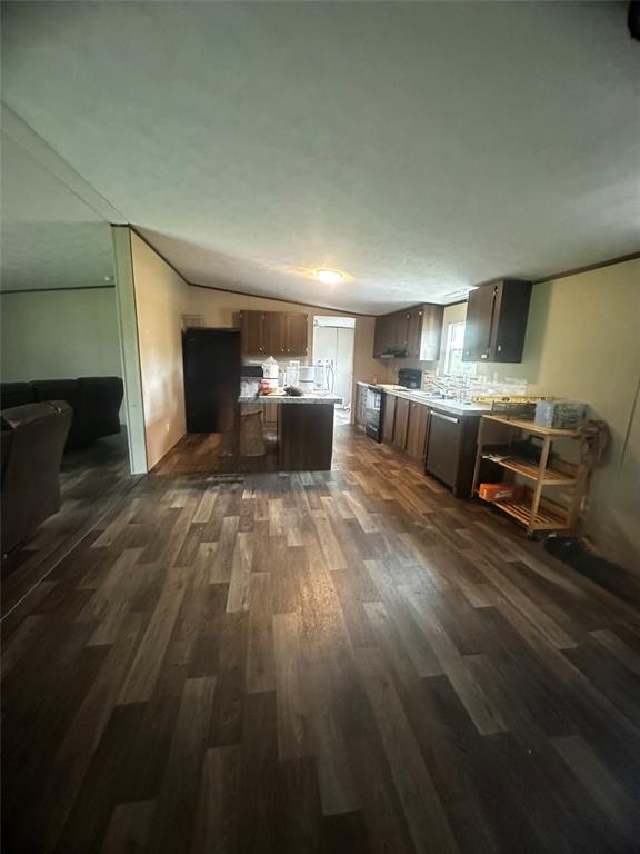 1656 County Road 3479a, Cleveland, Texas image 2