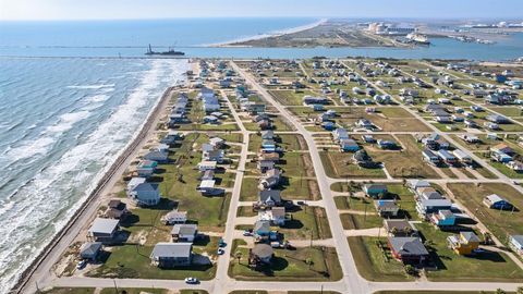 A home in Surfside Beach