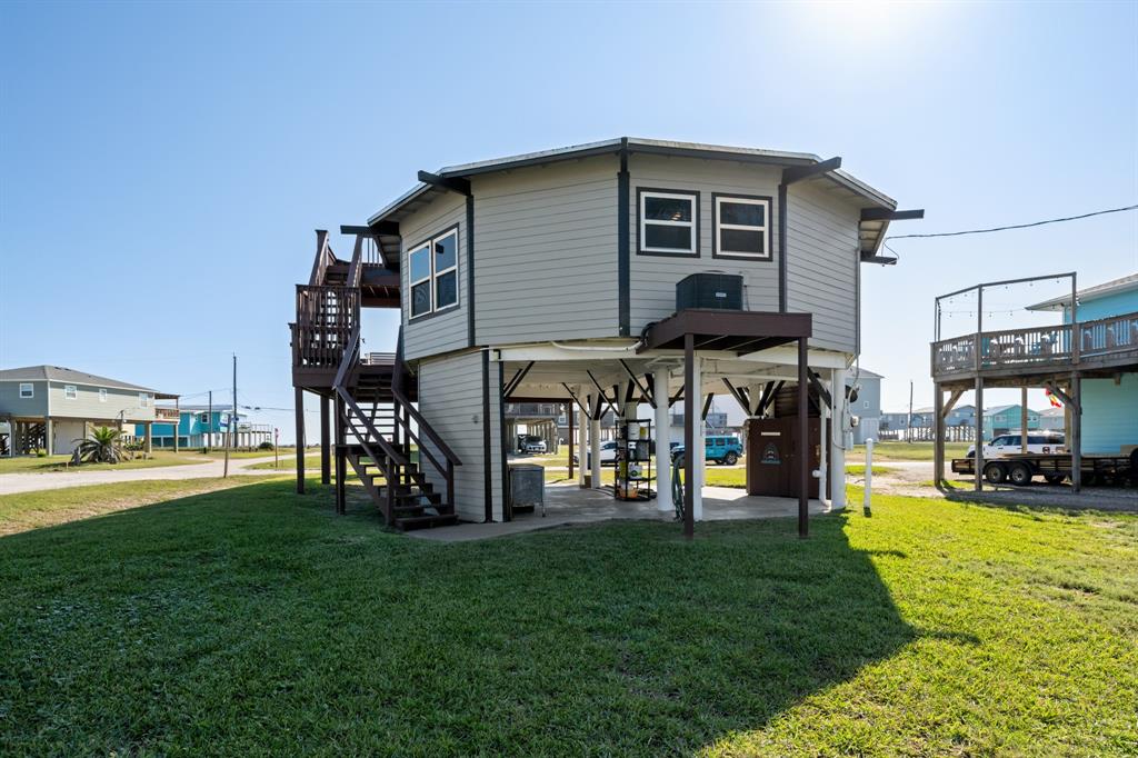 702 Seashell Drive, Surfside Beach, Texas image 31