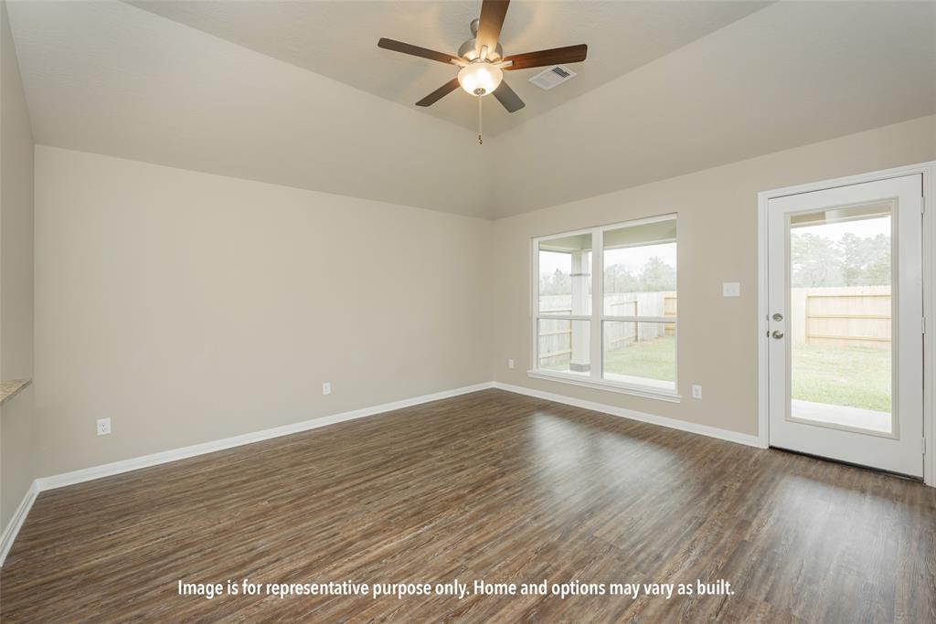 216 New Dawn Trail, Huntsville, Texas image 4