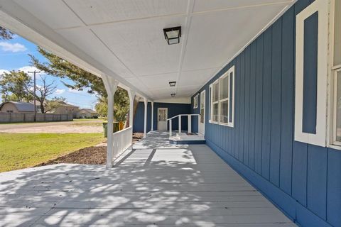 A home in Godley